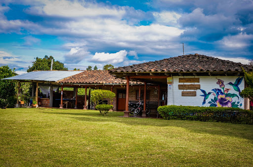 Camping Caña y Café
