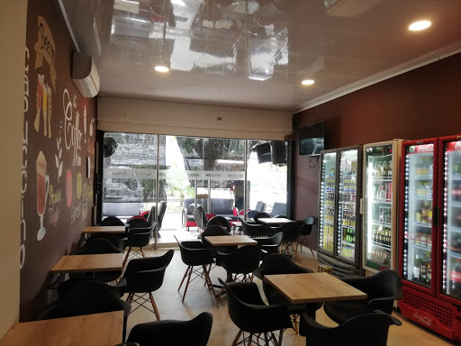 La Estación Café-Bar