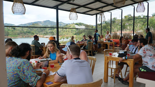 Lake Club by Viajero Guatapé