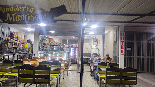 PANADERÍA - CAFETERÍA- MANRIQUE