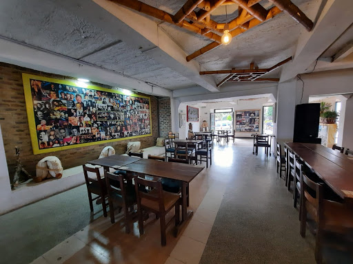 Son Arrieros - Restaurante Típico Colombiano