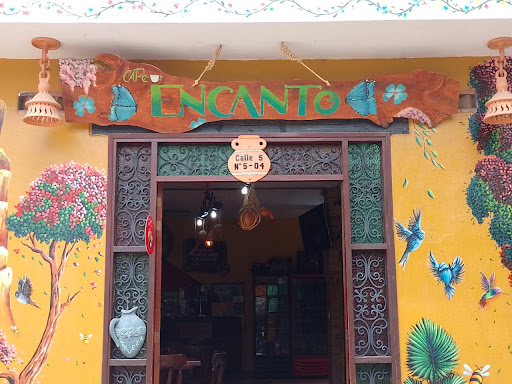 Encanto Cafe Bar Raquira